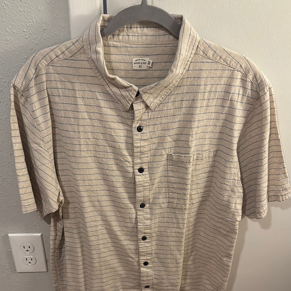 Bridge & Burn Birch Button Down XL